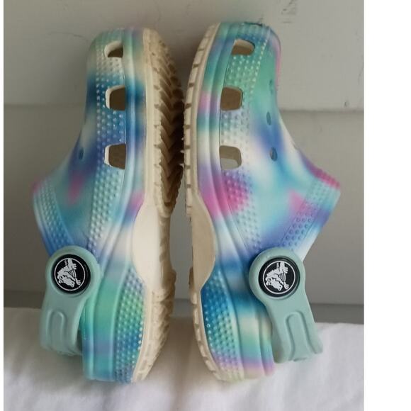 Crocs Classic Clogs Tie Die Size C7 - Picture 8 of 11